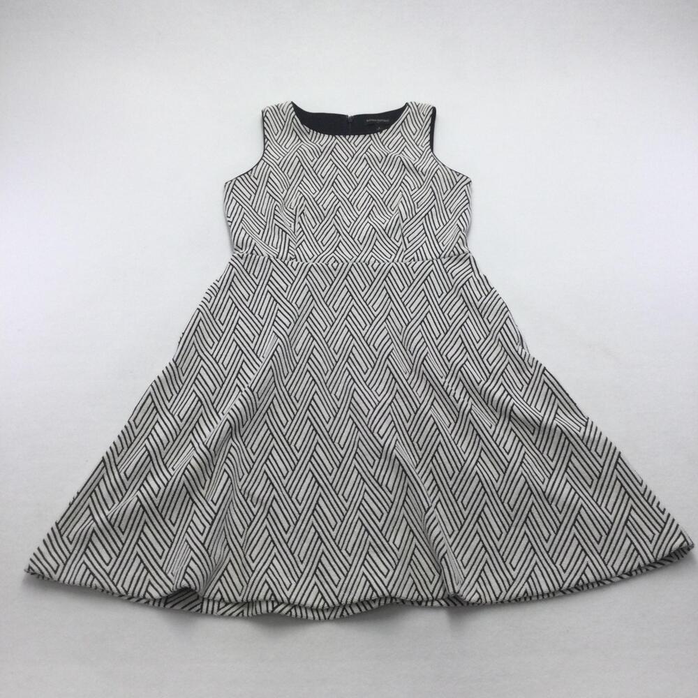 Banana Republic Dress Womens 8 White Geometric Jacquard Fit & Flare Sleeveless